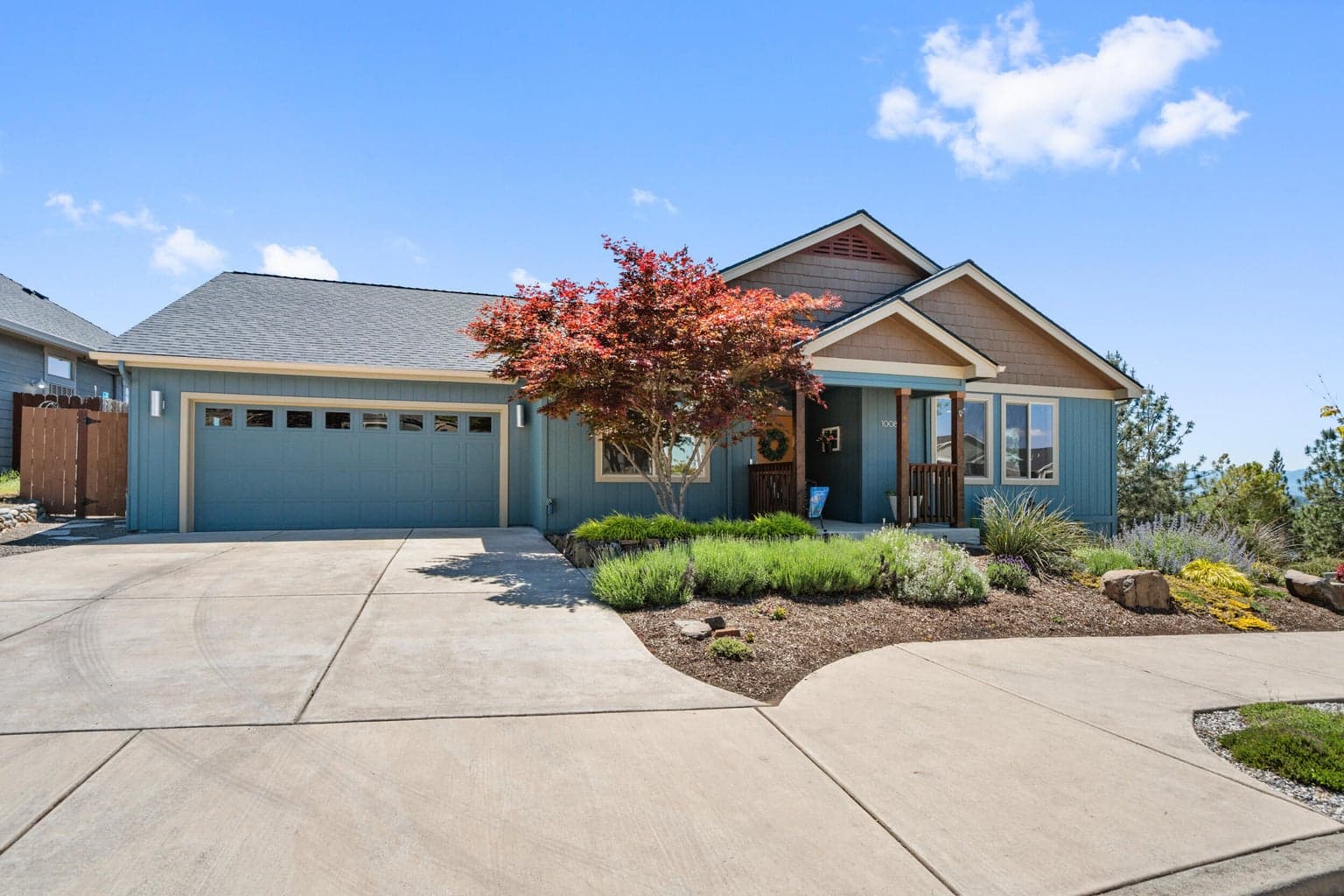 Photo of 1008 Azure 4 of 59