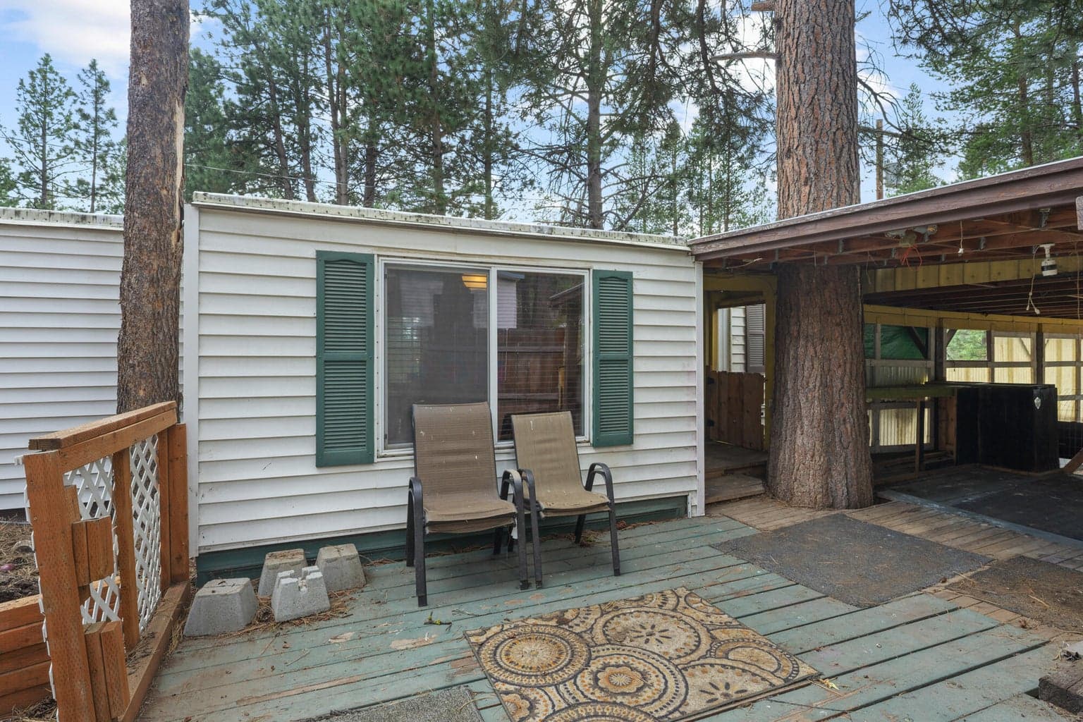 Photo of 137139 4th 2 of 28
