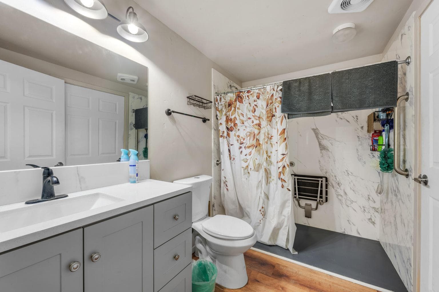 Photo of 137139 4th 4 of 28