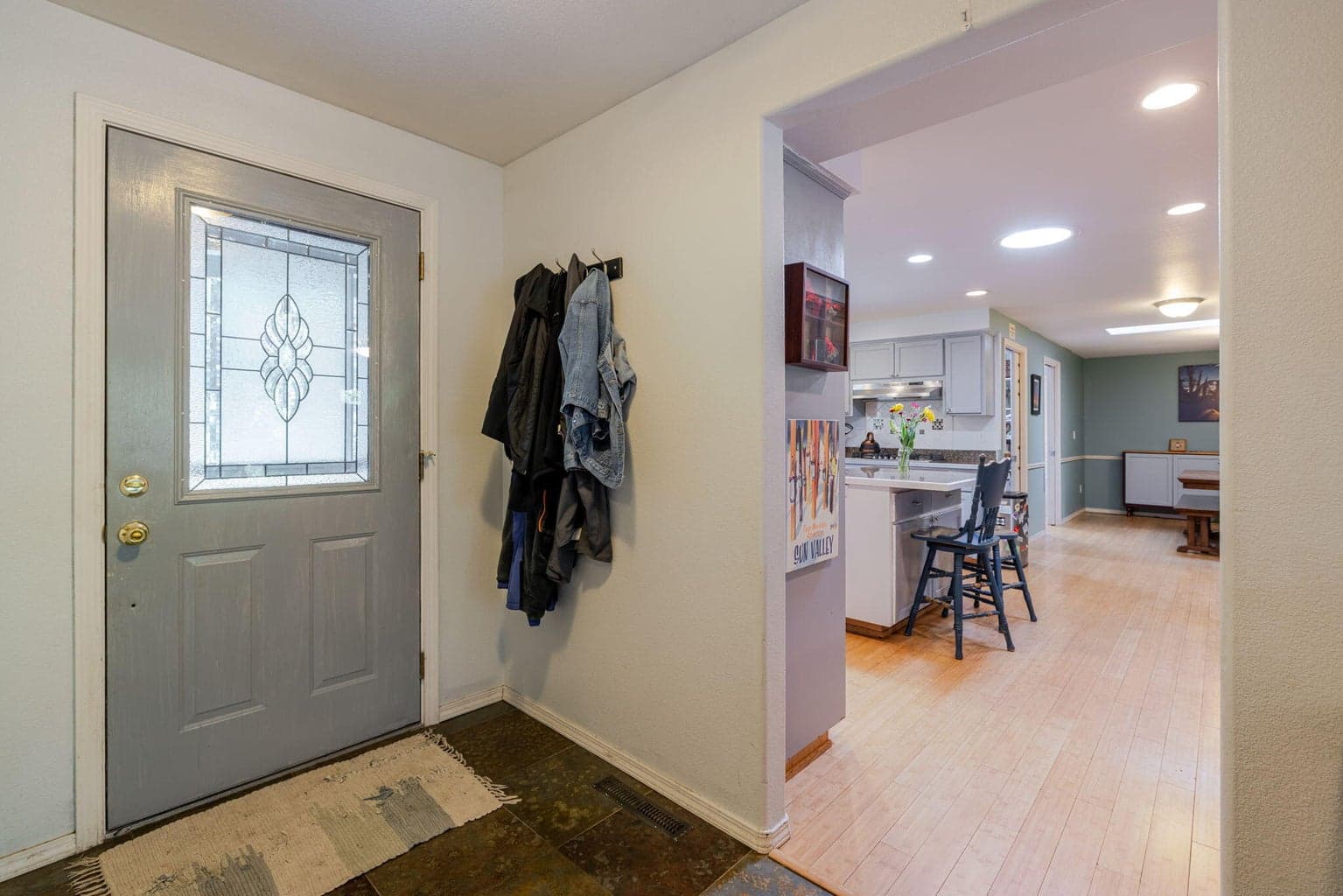Photo of 20570 Whitehaven Lane 10 of 80