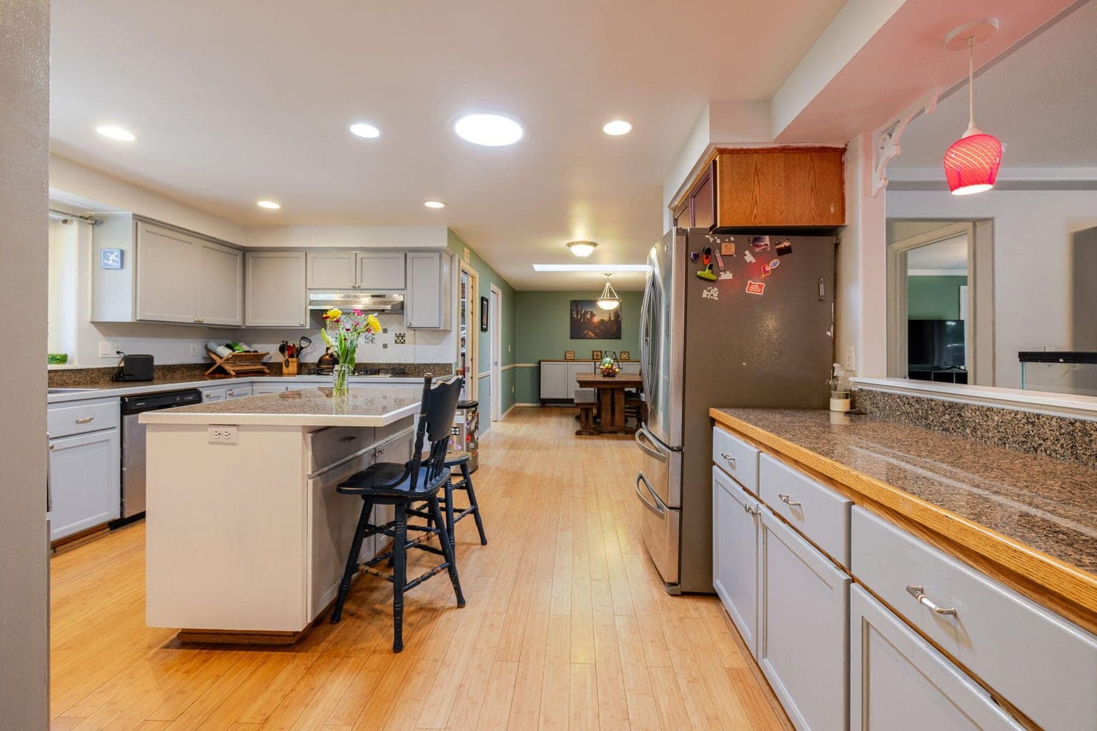 Photo of 20570 Whitehaven Lane 11 of 80