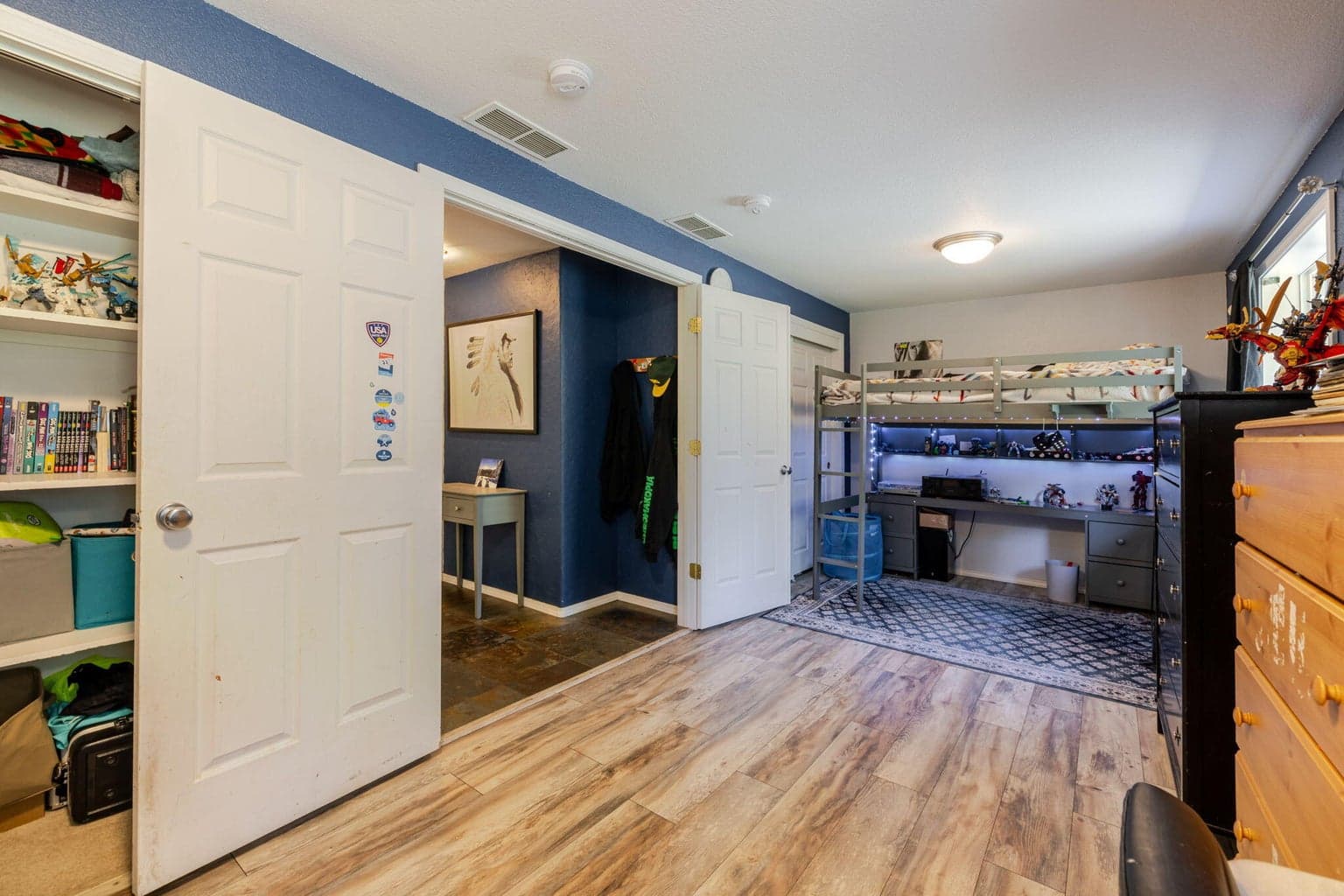 Photo of 20570 Whitehaven Lane 44 of 80