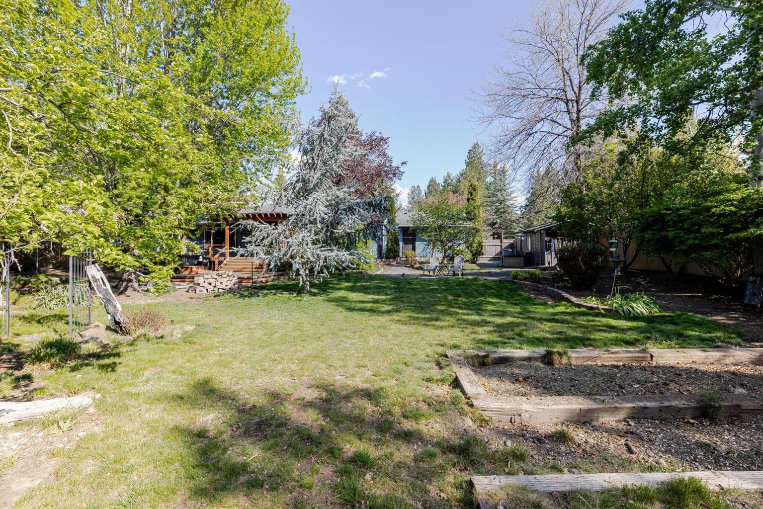 Photo of 20570 Whitehaven Lane 49 of 80