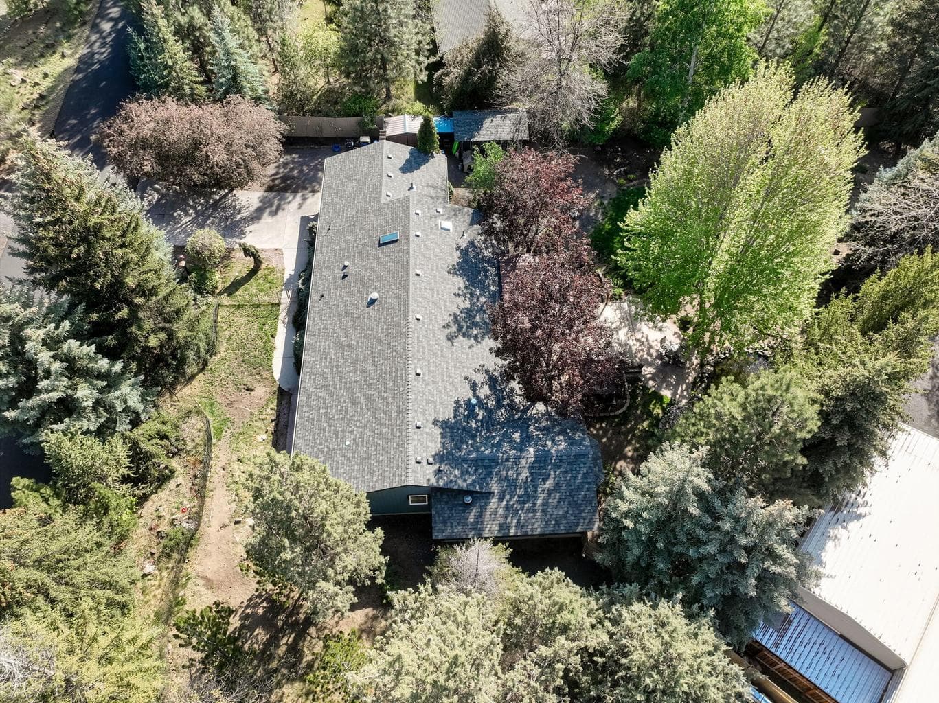 Photo of 20570 Whitehaven Lane 70 of 80