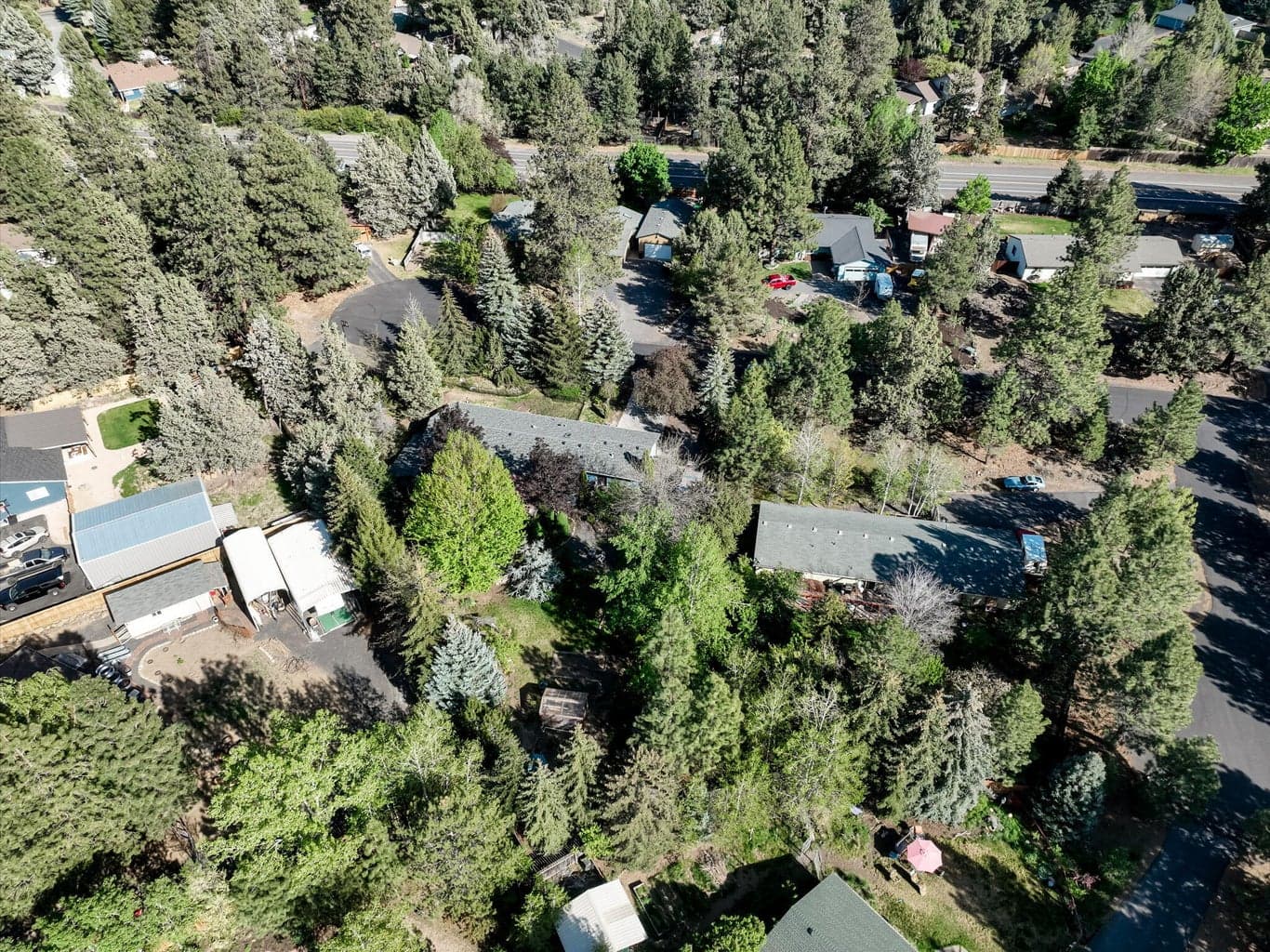 Photo of 20570 Whitehaven Lane 73 of 80
