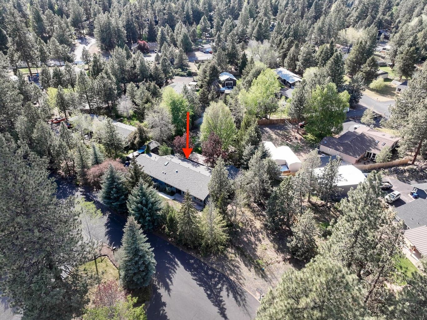 Photo of 20570 Whitehaven Lane 75 of 80