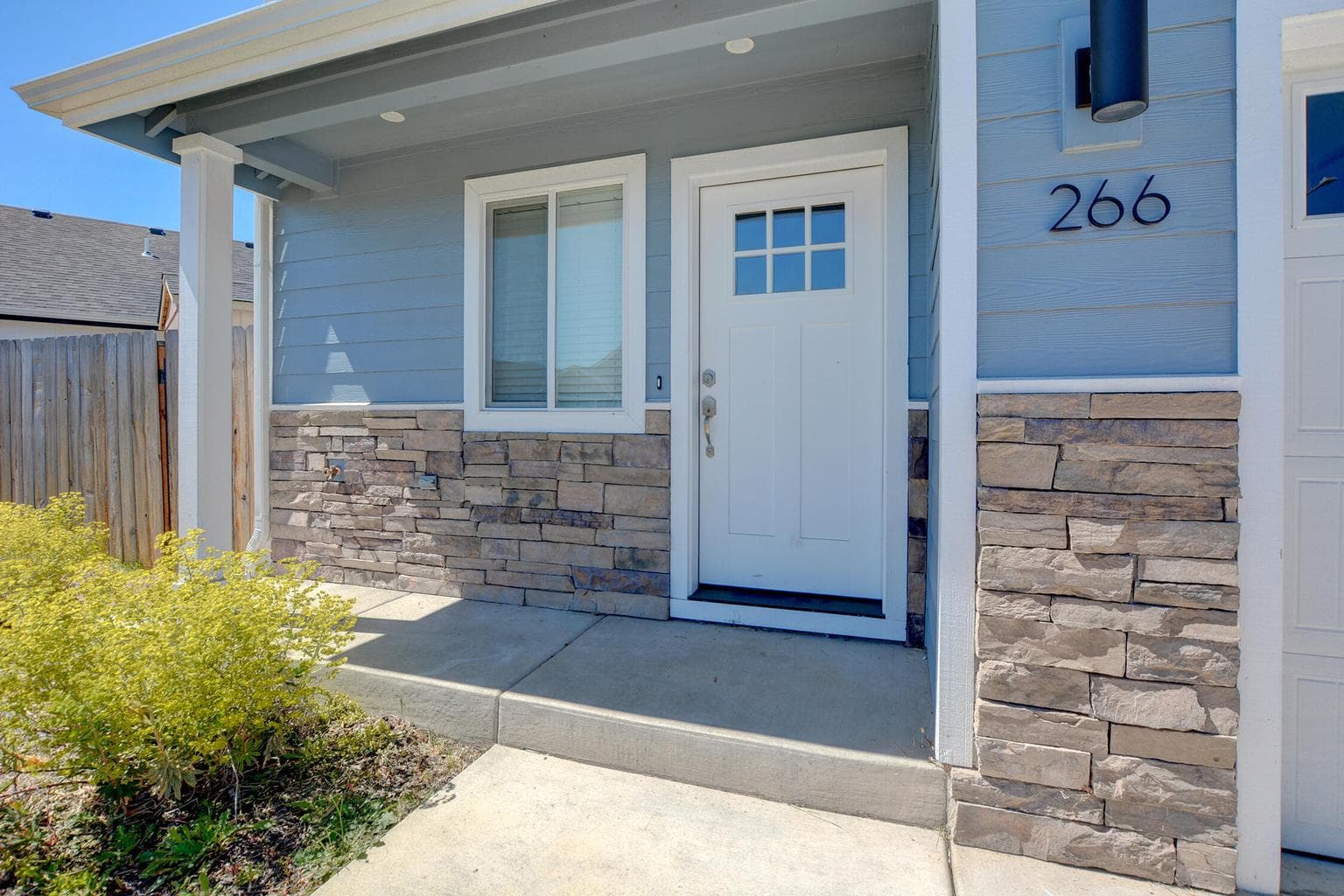 Photo of 266 Reanna 4 of 34