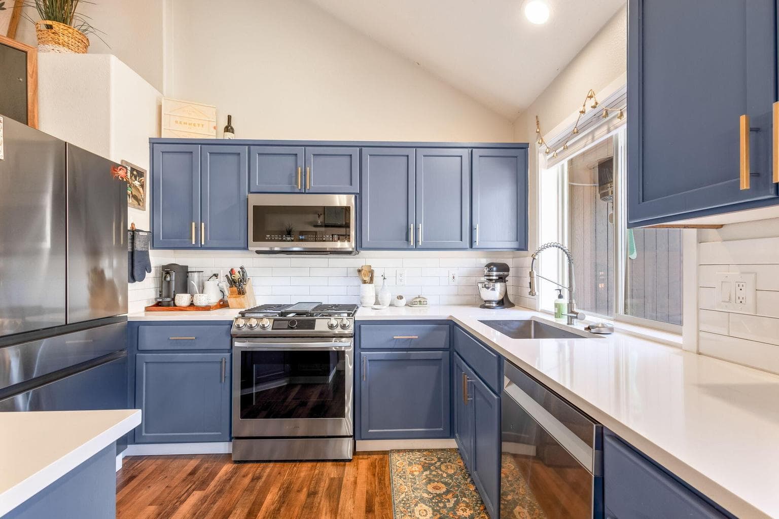 Photo of 2150 NE Castle Avenue 7 of 27