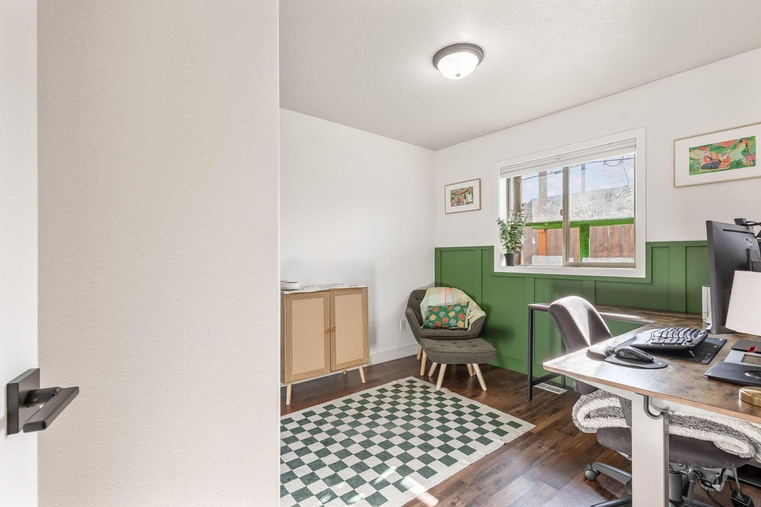 Photo of 2150 NE Castle Avenue 15 of 27