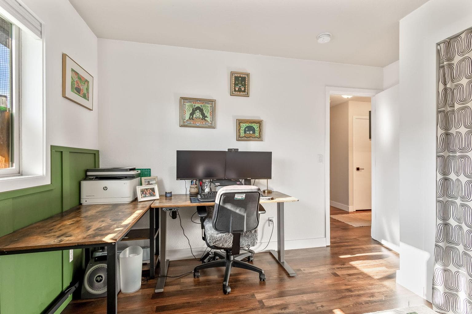 Photo of 2150 NE Castle Avenue 16 of 27