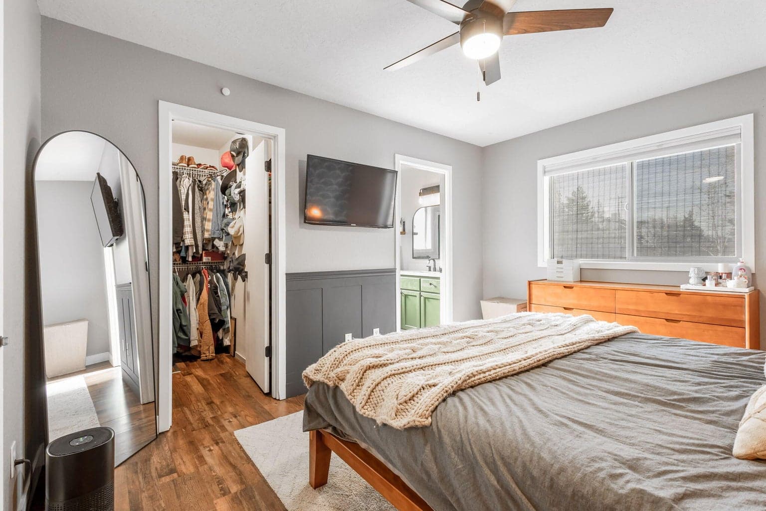 Photo of 2150 NE Castle Avenue 13 of 27