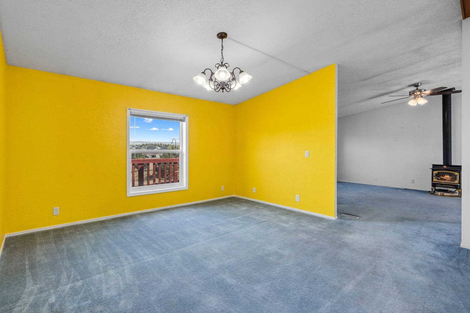 Photo of 215 SE J Street 16 of 30