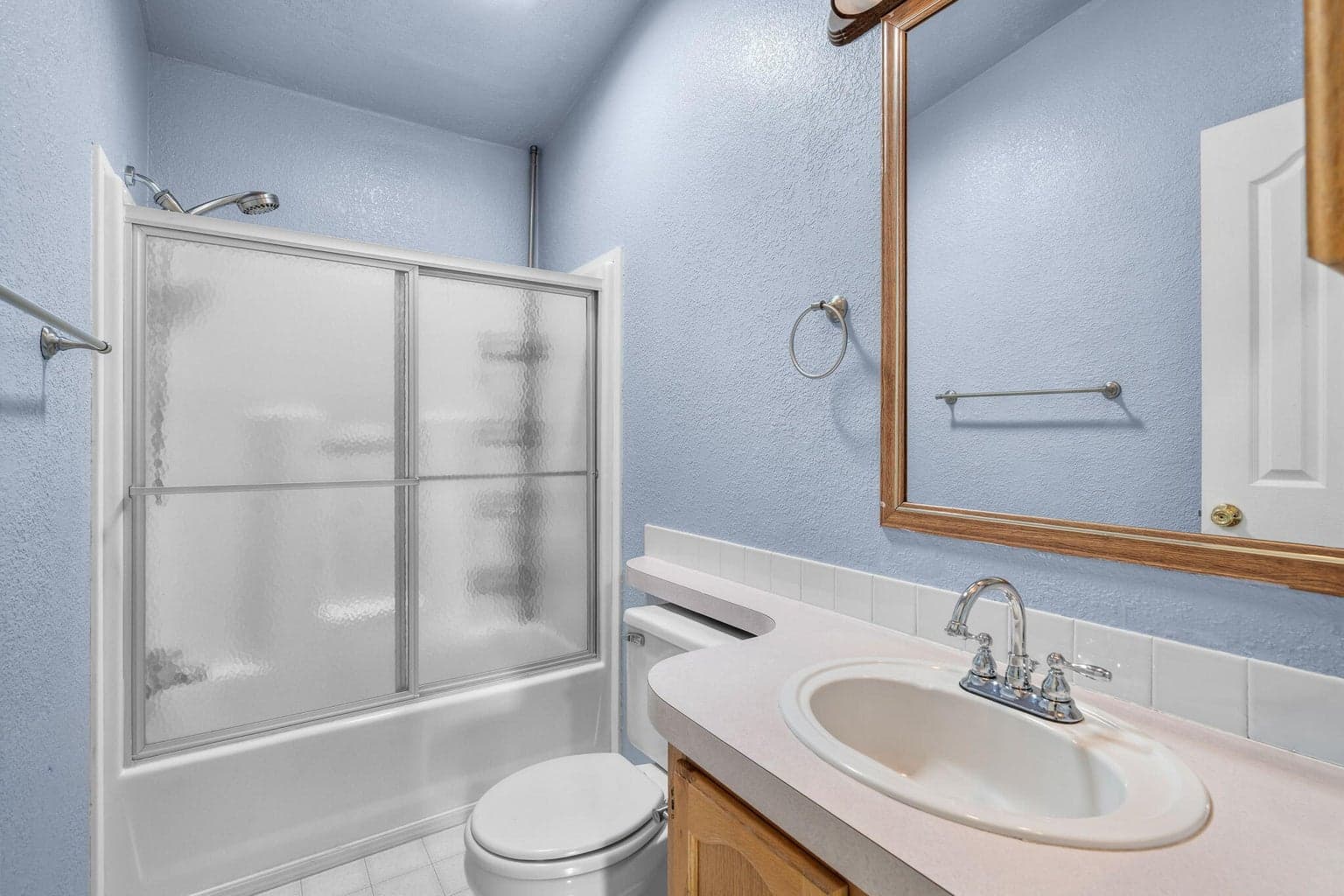 Photo of 215 SE J Street 27 of 30