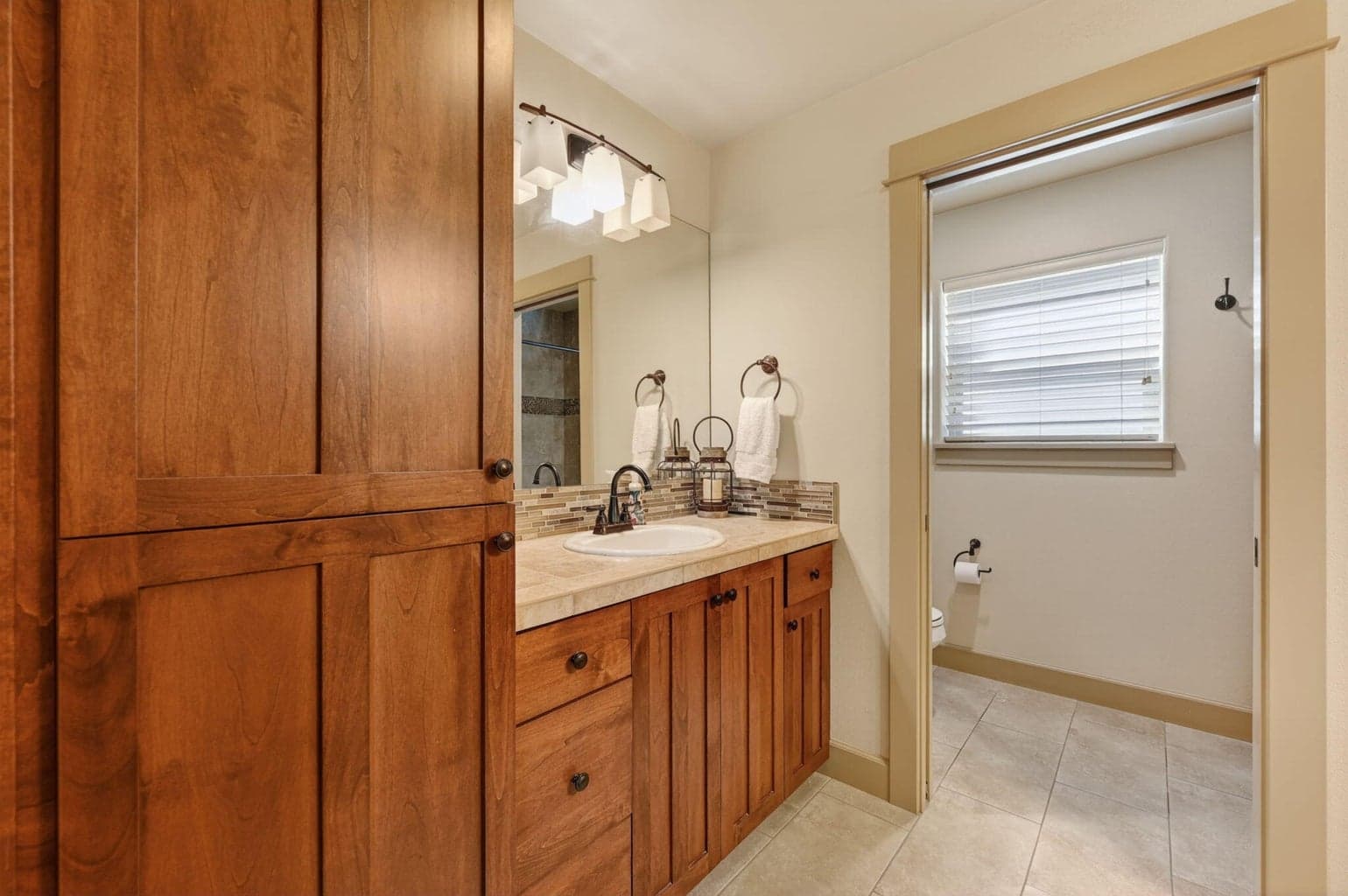 Photo of 1141 S Creekside Drive 42 of 62