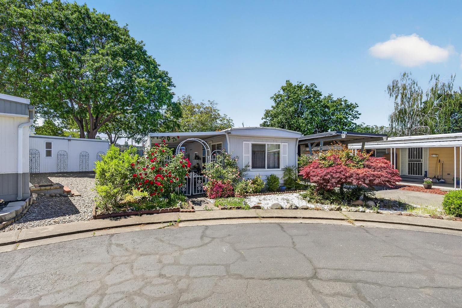 2252 Table Rock