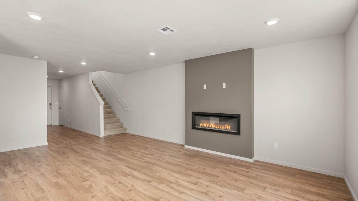 Photo of 2629 Meadows 3 of 26