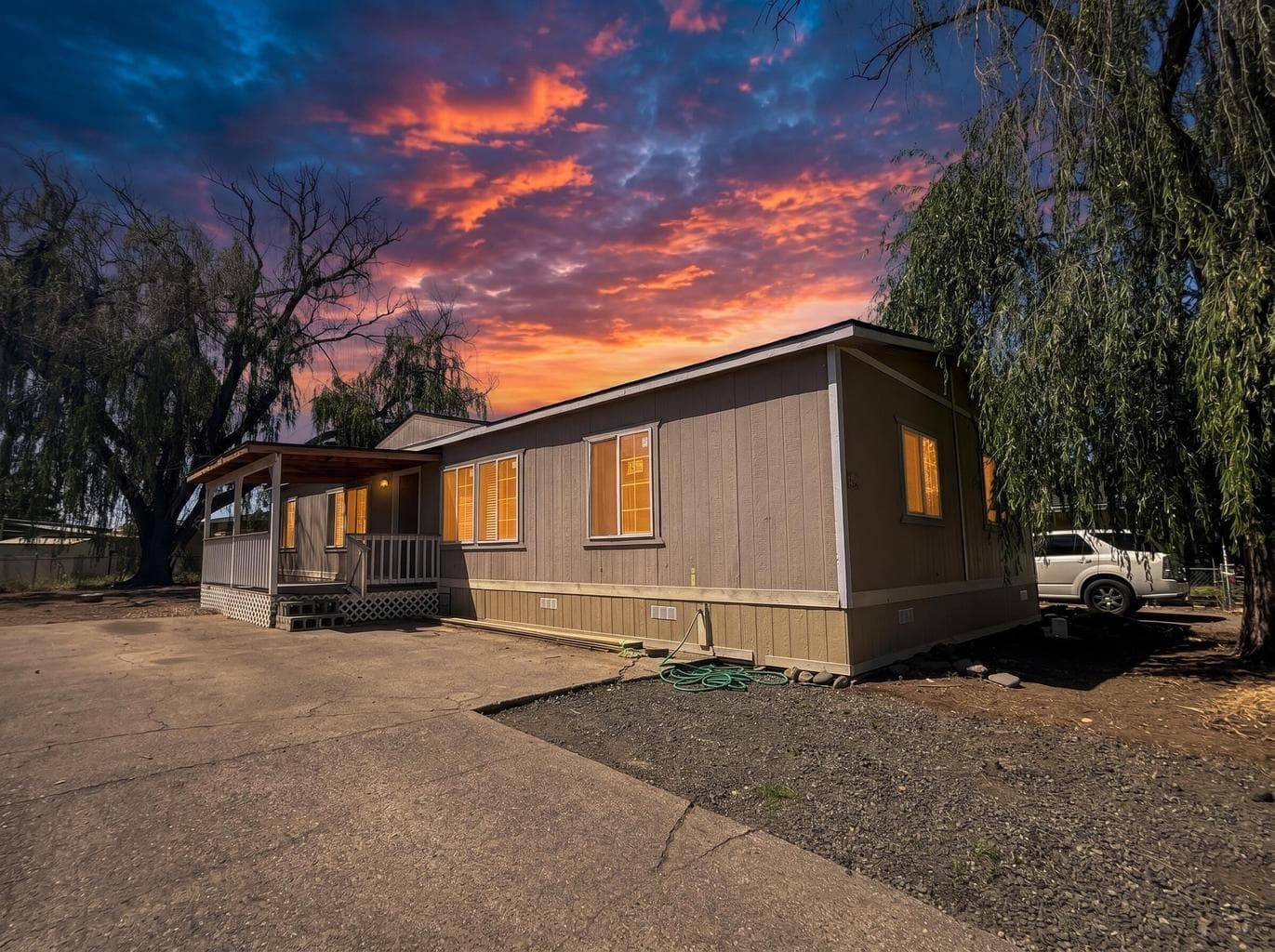 Photo of 3600 Avenue G 1 of 15