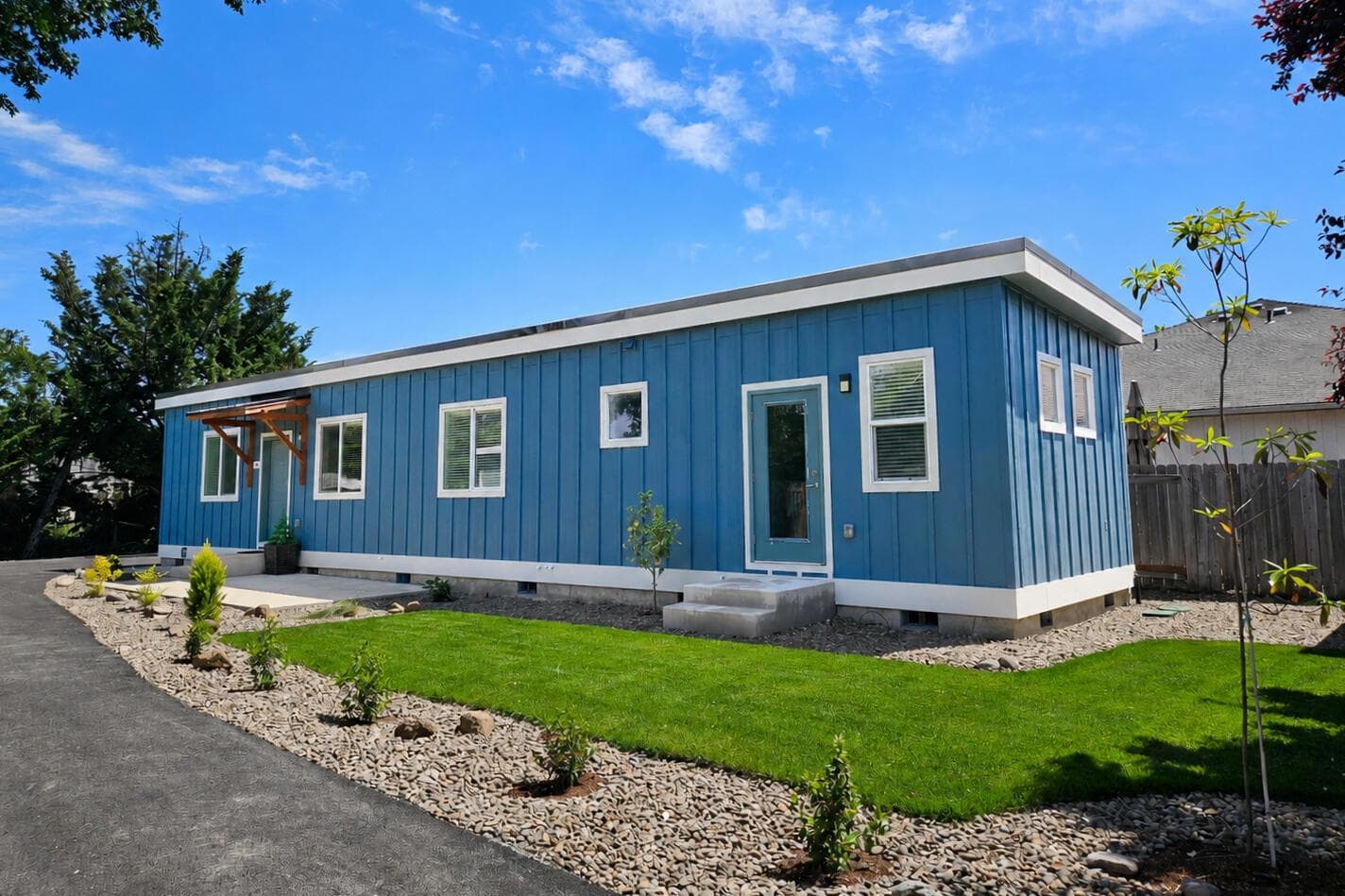 2649 Redwood