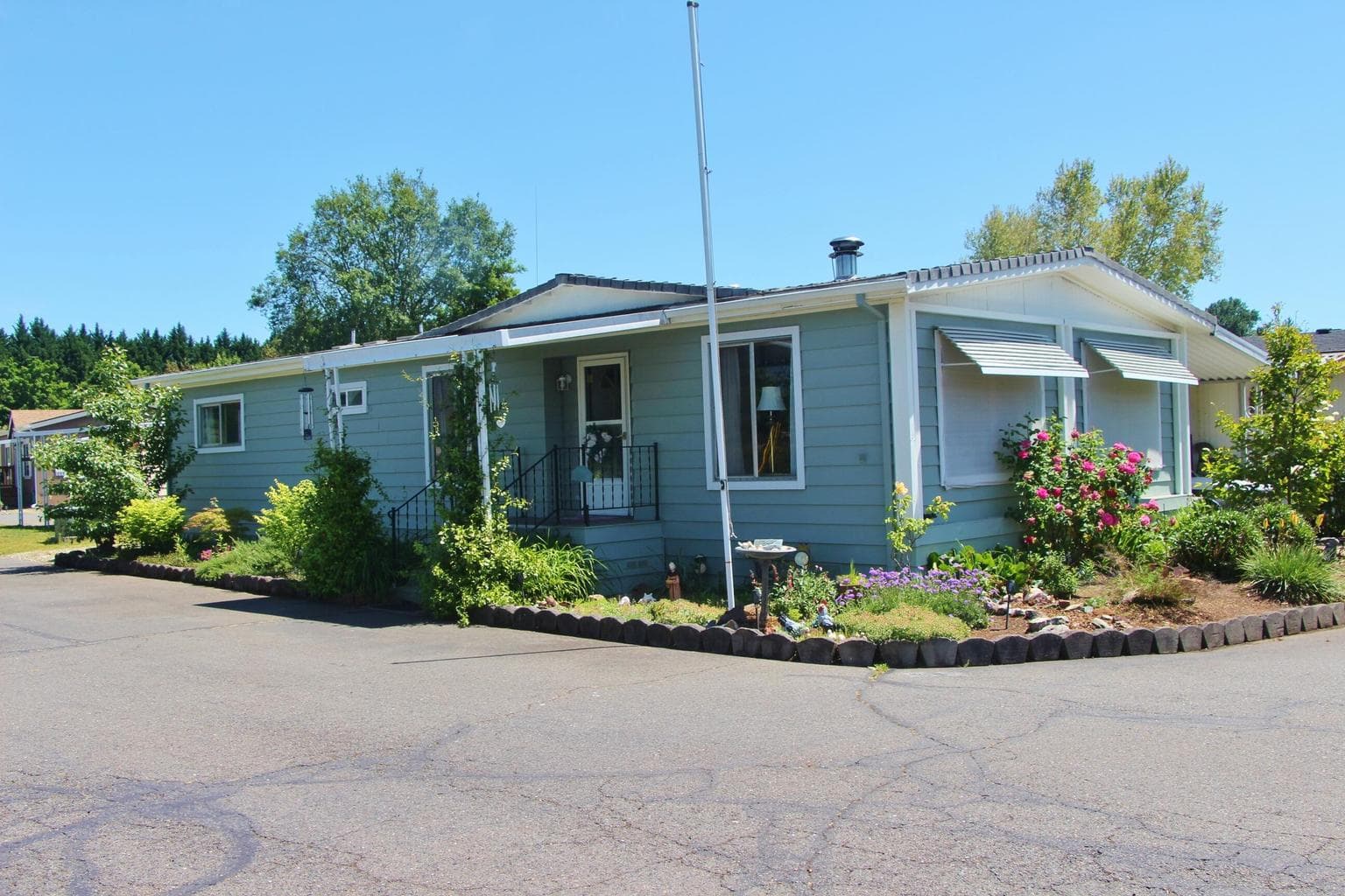 350 Beechwood