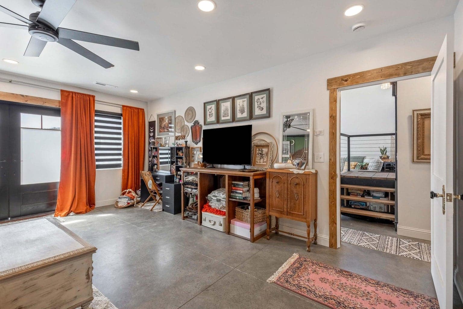 Photo of 1584 N Gardner Road 18 of 43