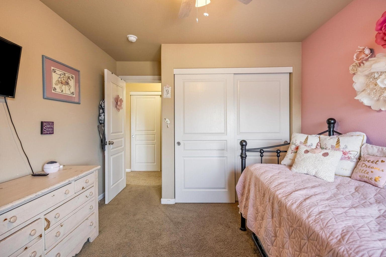 Photo of 1252 NE Littleton Lane 24 of 31