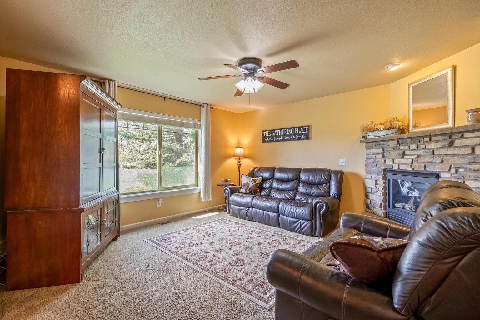 Photo of 1252 Littleton 5 of 31