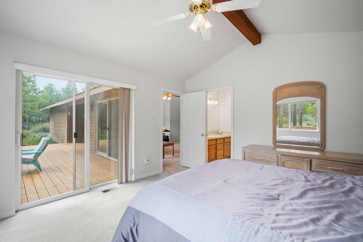 Photo of 18252 Ollalie Lane 11 of 26