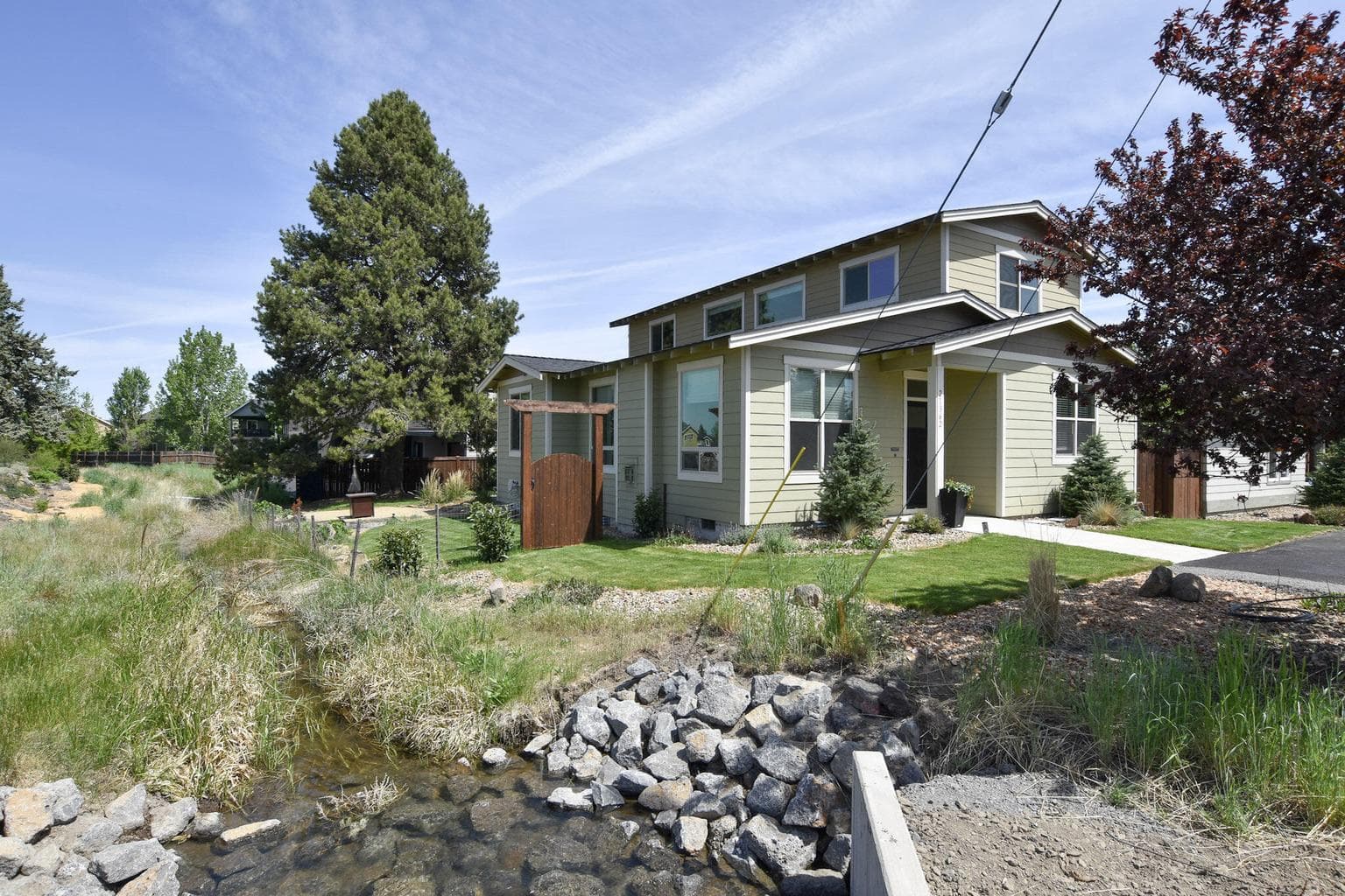 Photo of 21362 Bear Creek 3 of 43