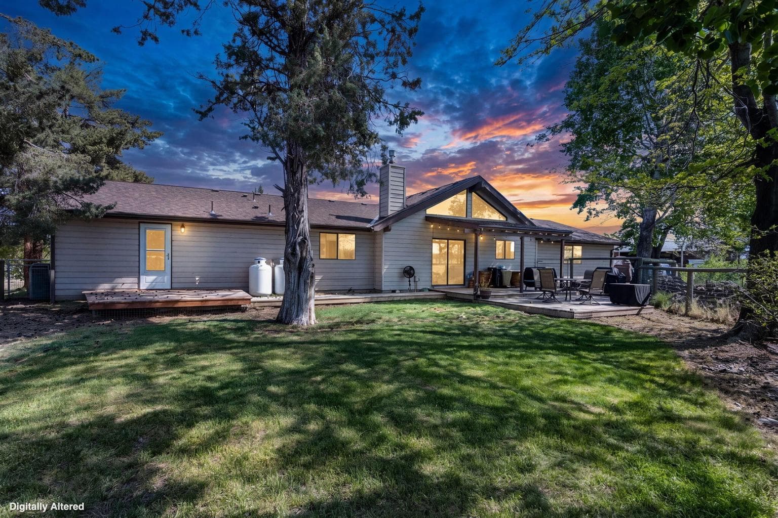 4050 Highland