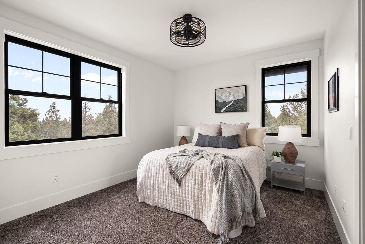 Guest bedroom 1