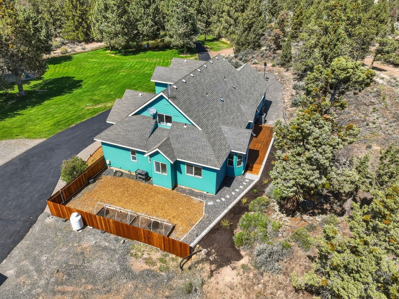 Photo of 21821 Butler Market 17 of 66