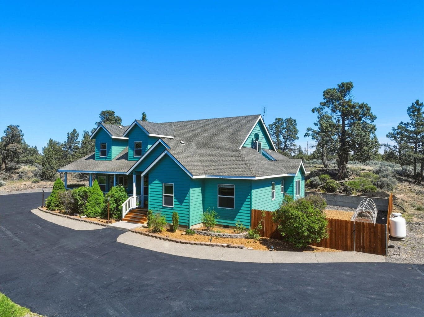 Photo of 21821 Butler Market 28 of 66