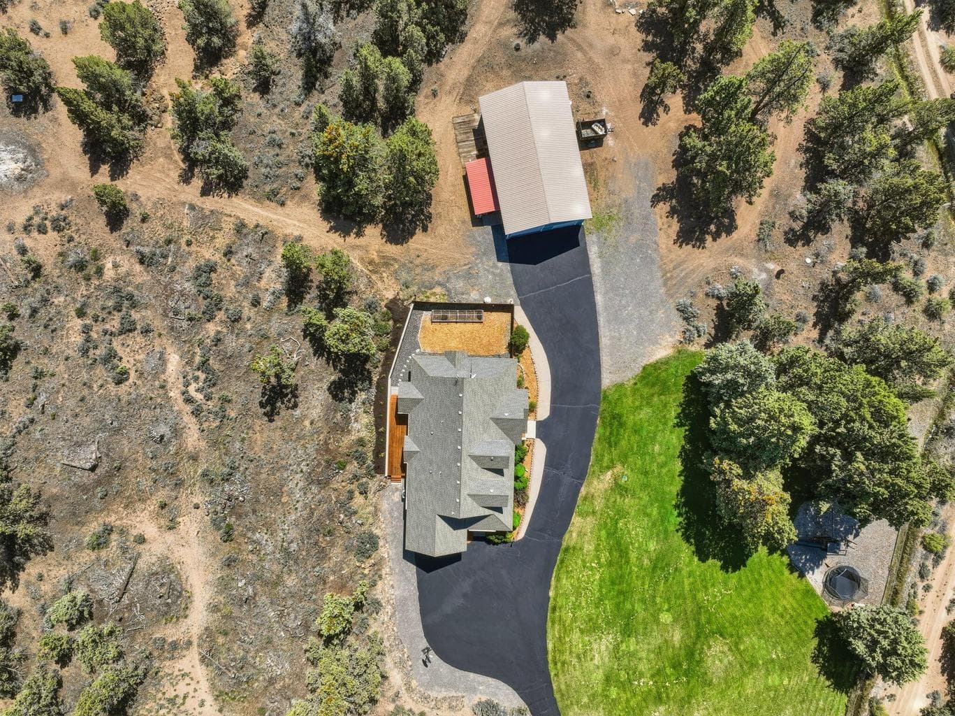 Photo of 21821 Butler Market 1 of 66
