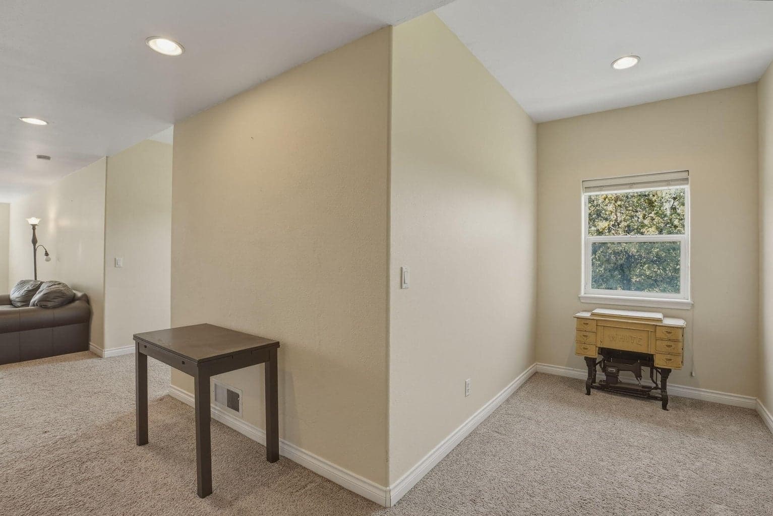 Upstairs bonus room