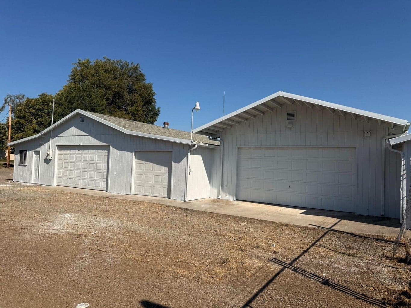 Photo of 114 Ross 4 of 5
