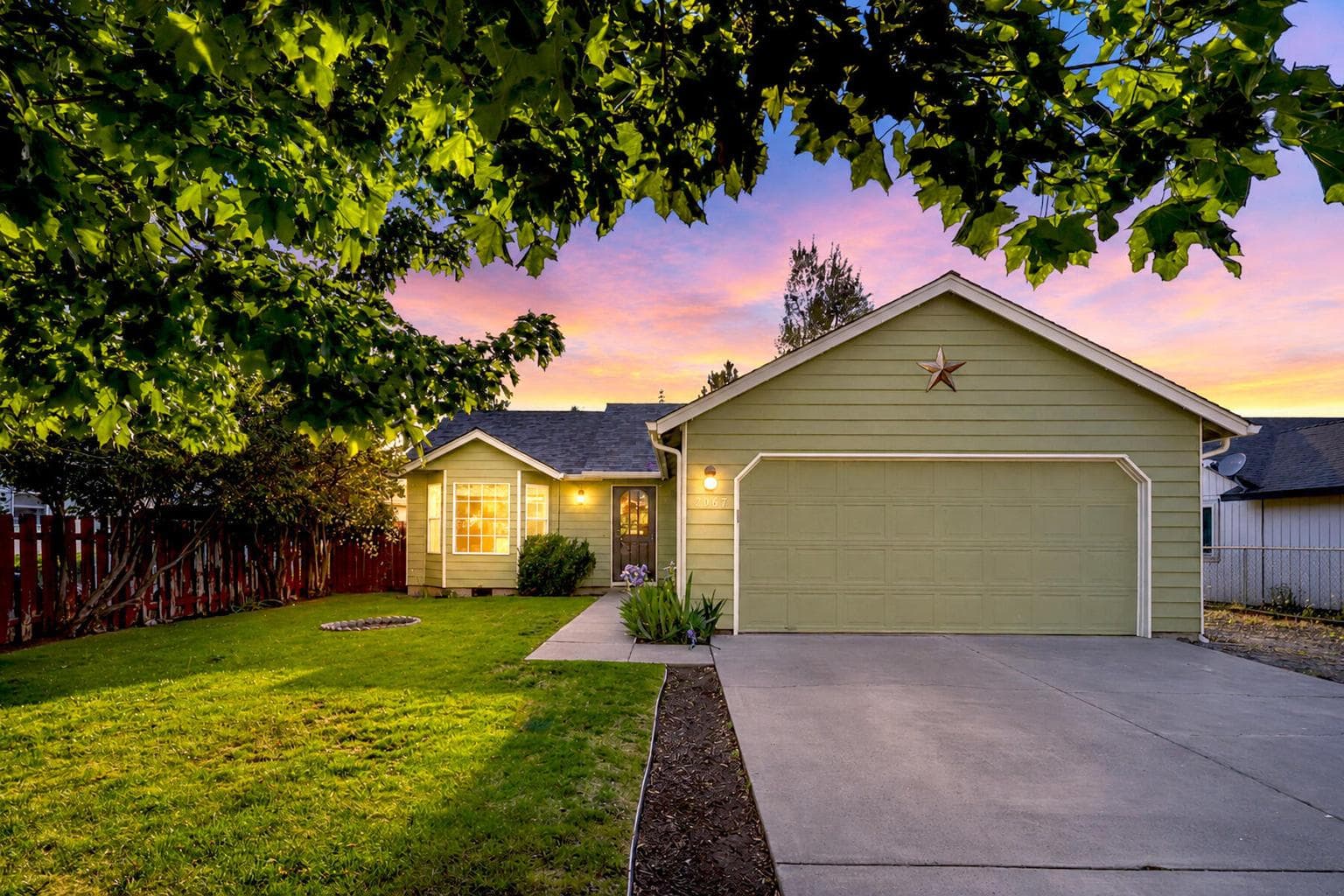 Photo of 2067 30th 1 of 59