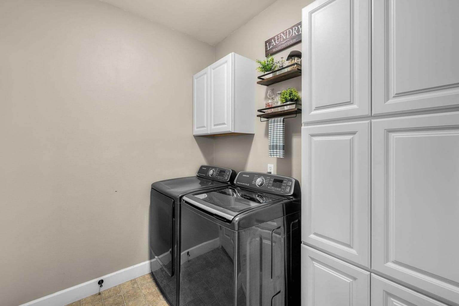 Photo of 61219 Fairfield Drive 21 of 31