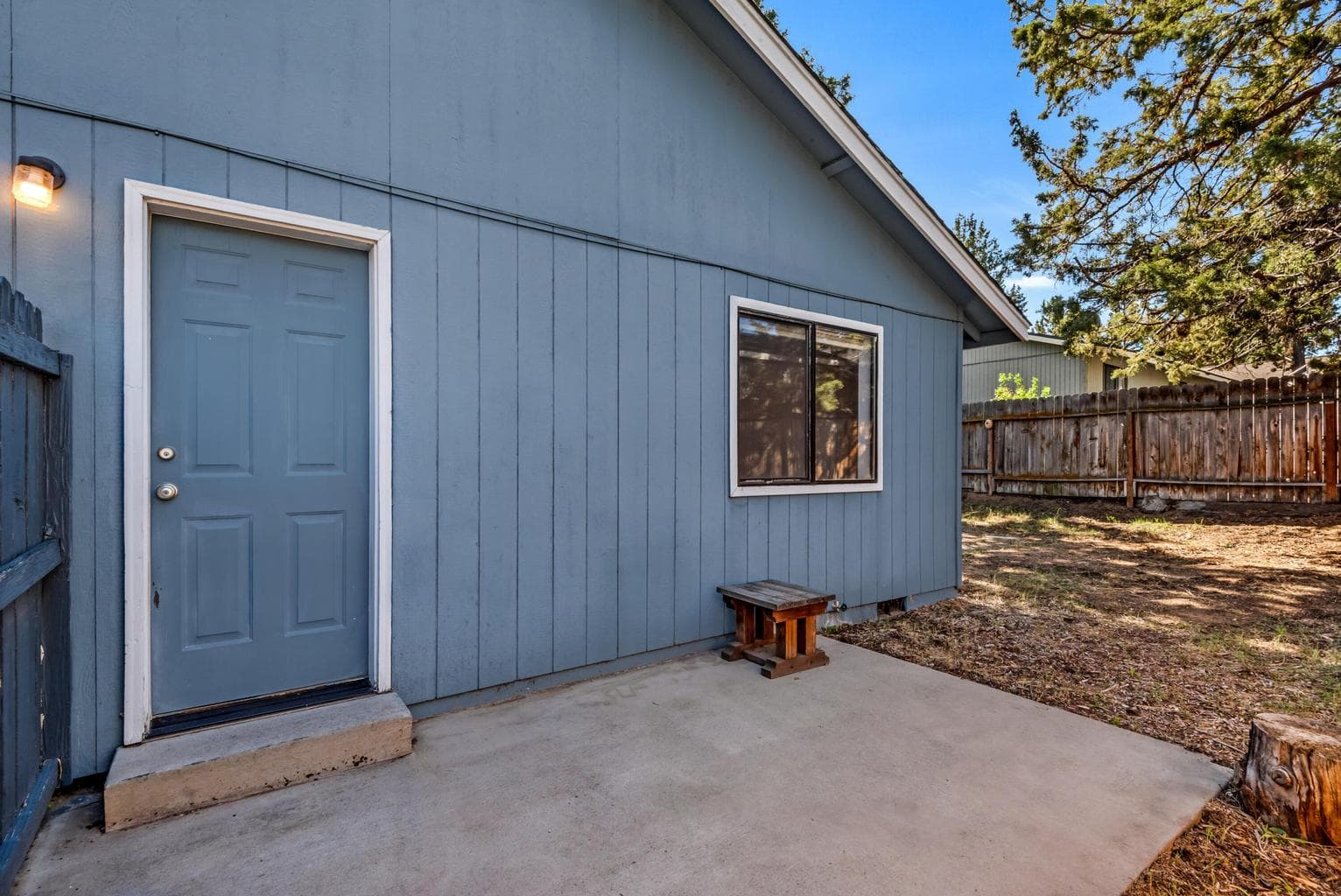 Photo of 1916 NE Wichita Way 16 of 36