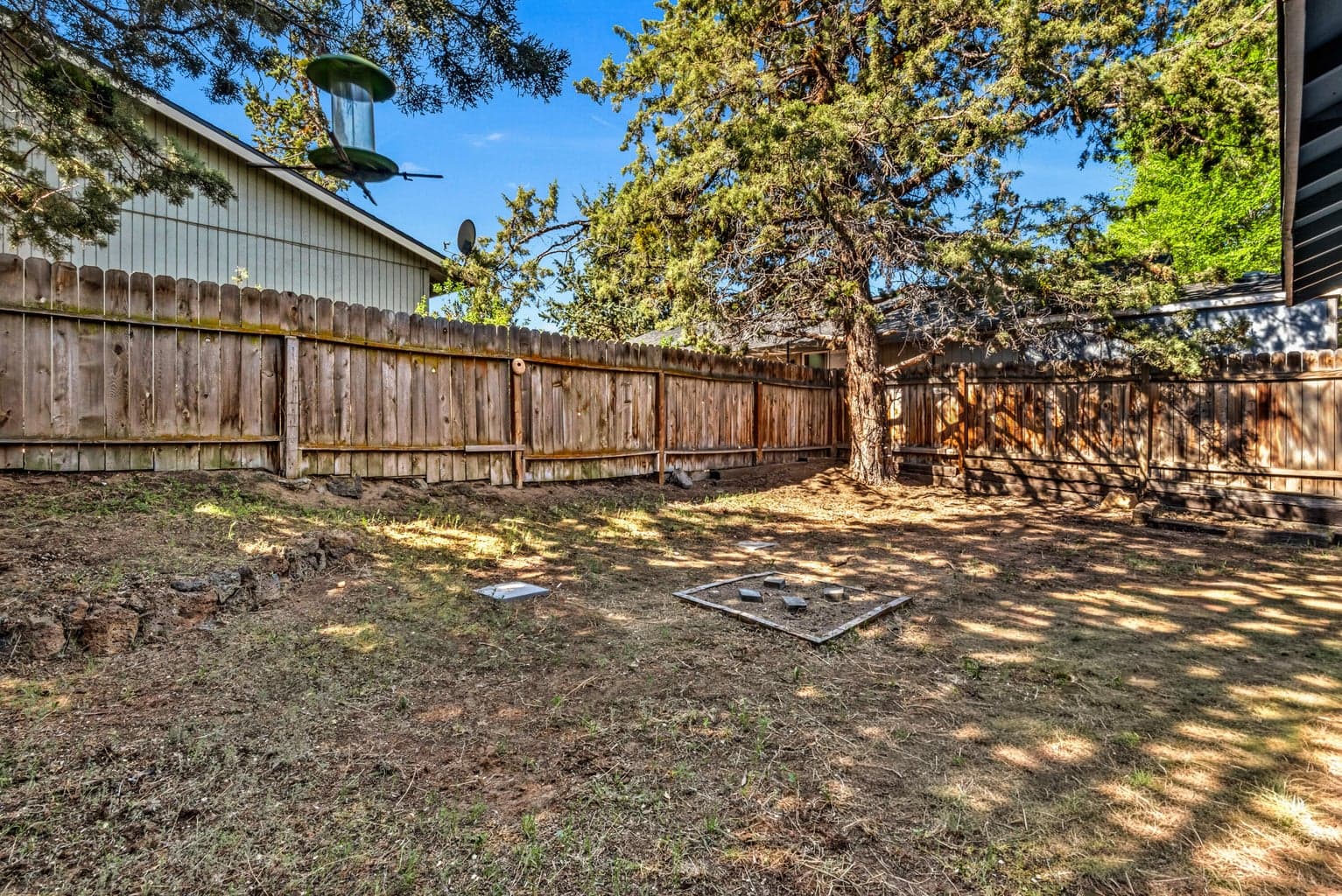 Photo of 1916 NE Wichita Way 18 of 36