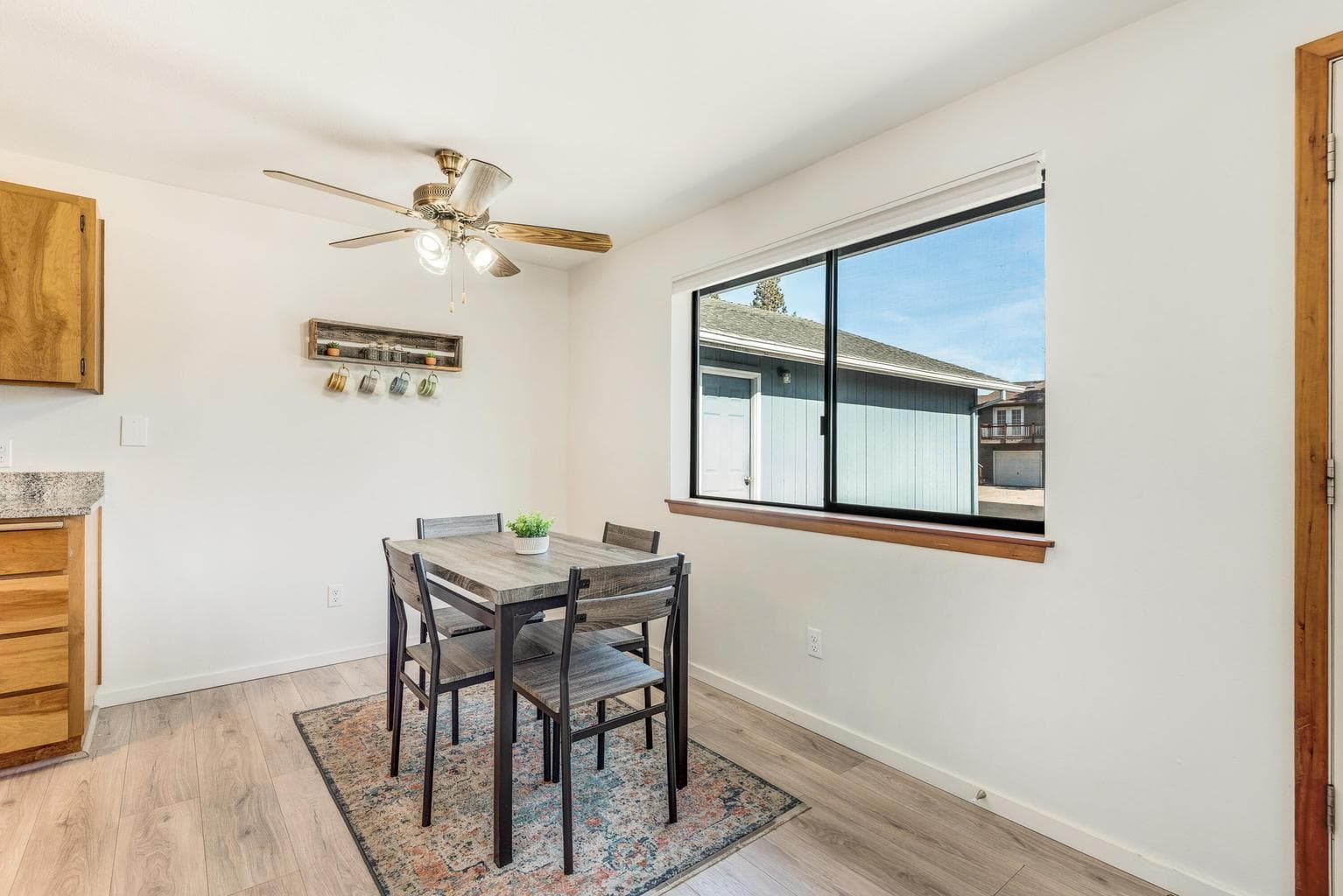 Photo of 1916 NE Wichita Way 25 of 36