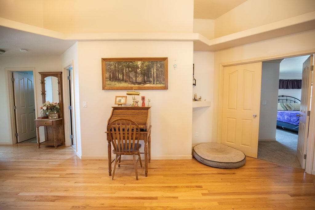 Photo of 5521 Benchwood 4 of 26
