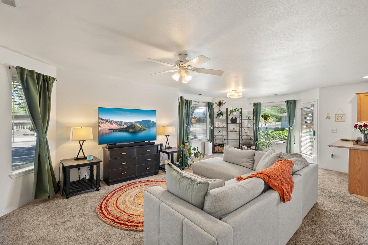 Photo of 3015 Merriman 3 of 28