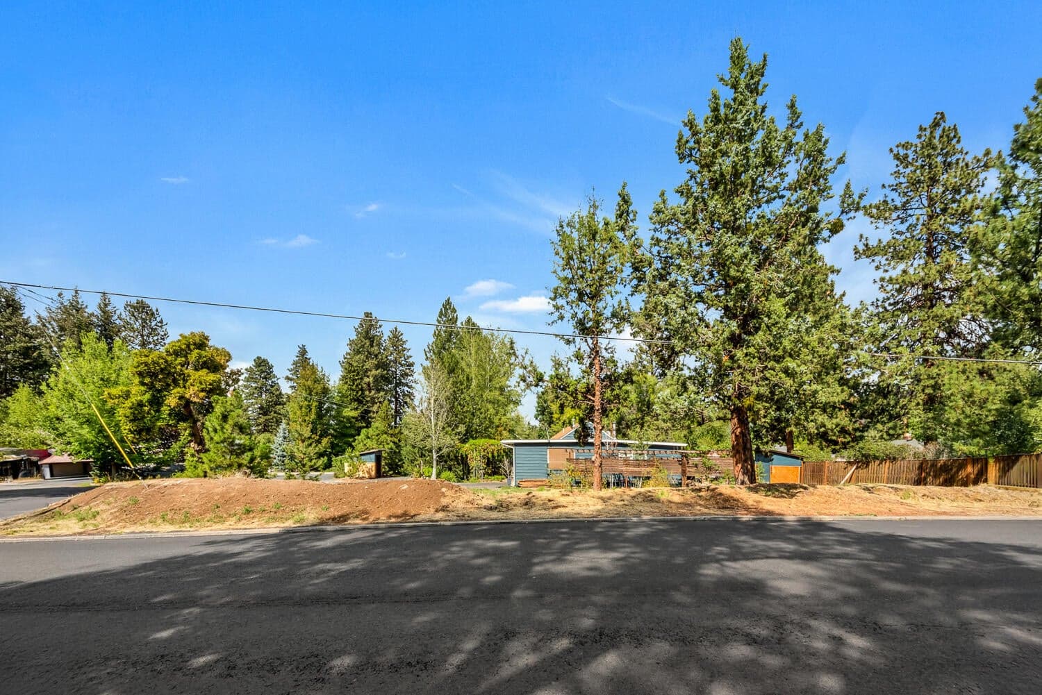 Photo of 608 NE 10th Street 14 of 17