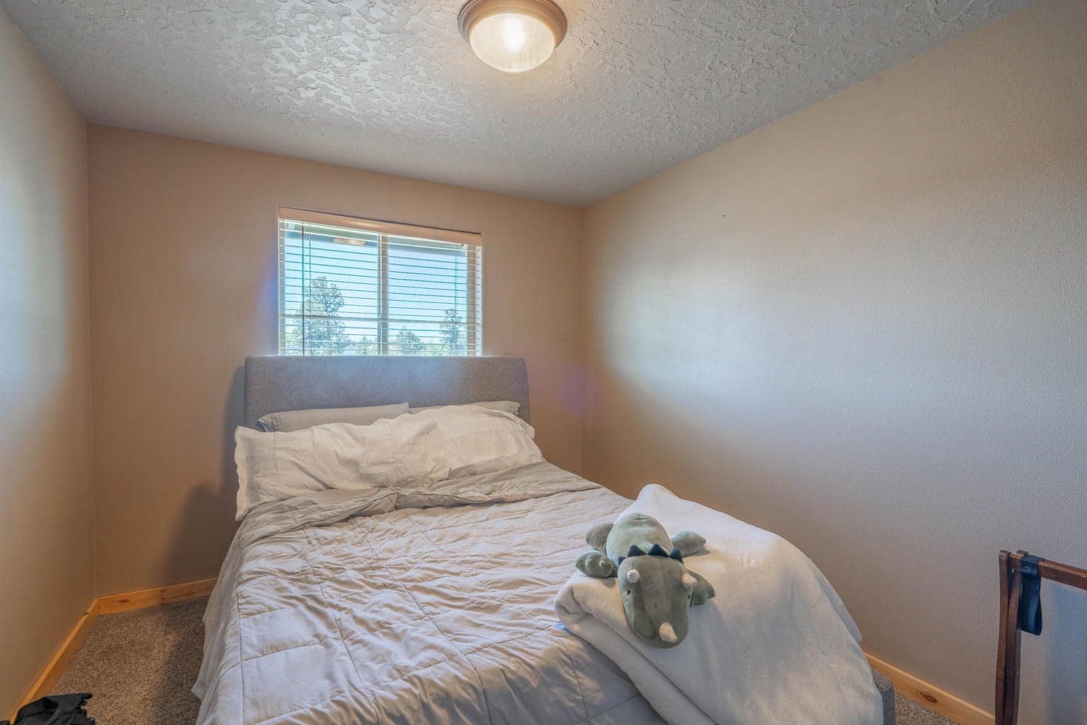 Photo of 8475 NW Eagle Drive 15 of 32