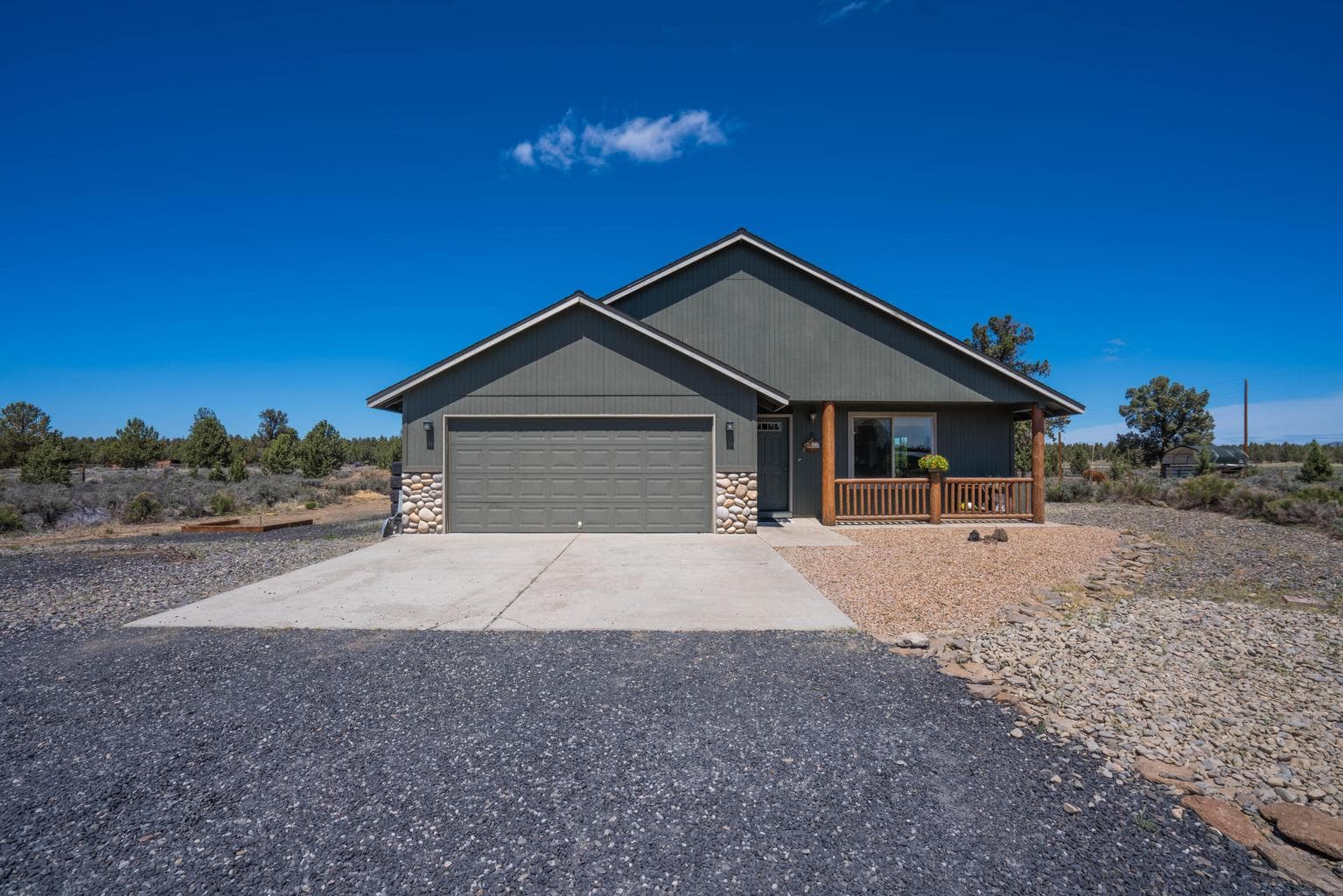 Photo of 8475 NW Eagle Drive 21 of 32