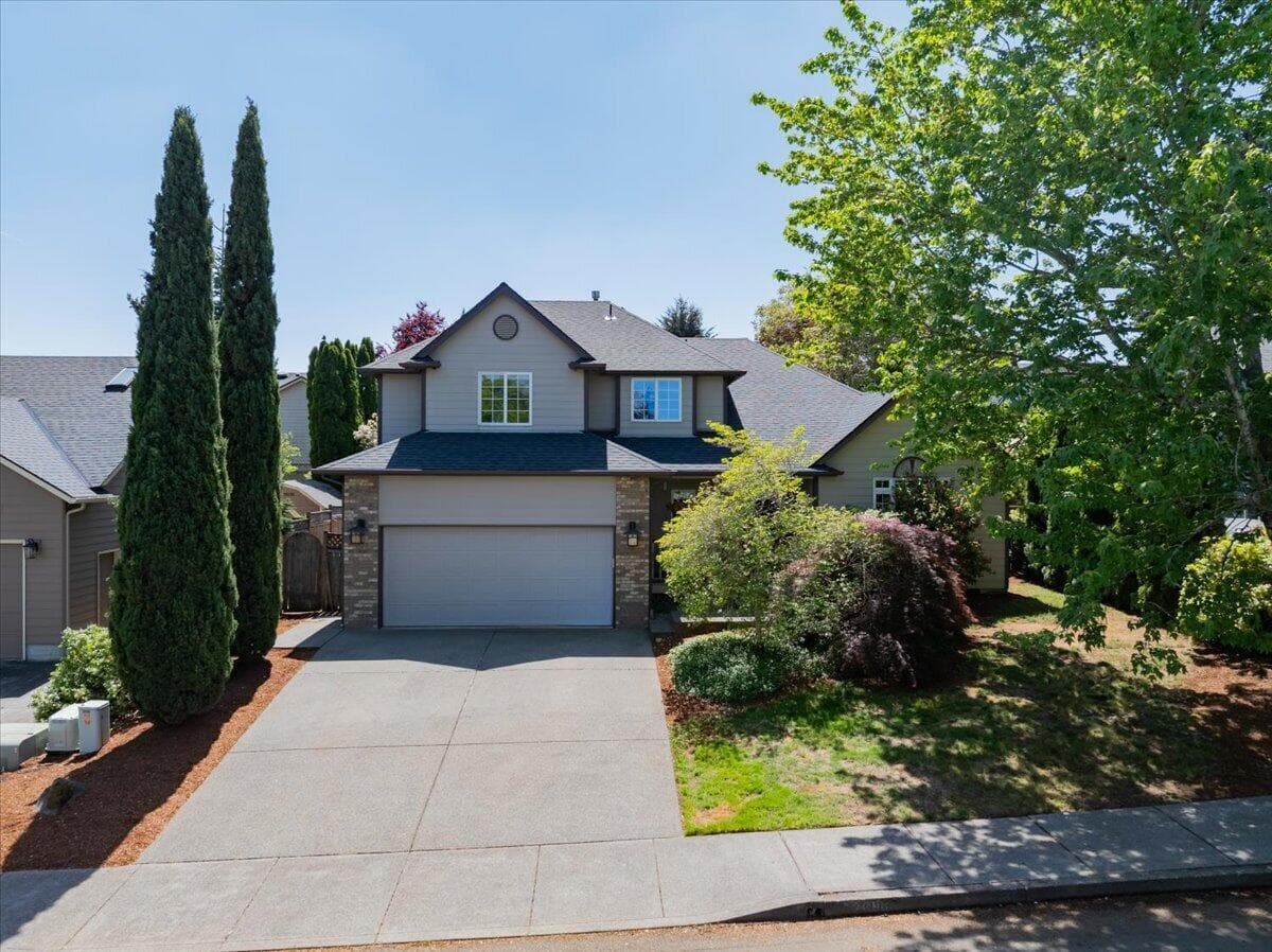 Photo of 2696 Eastlake 2 of 49