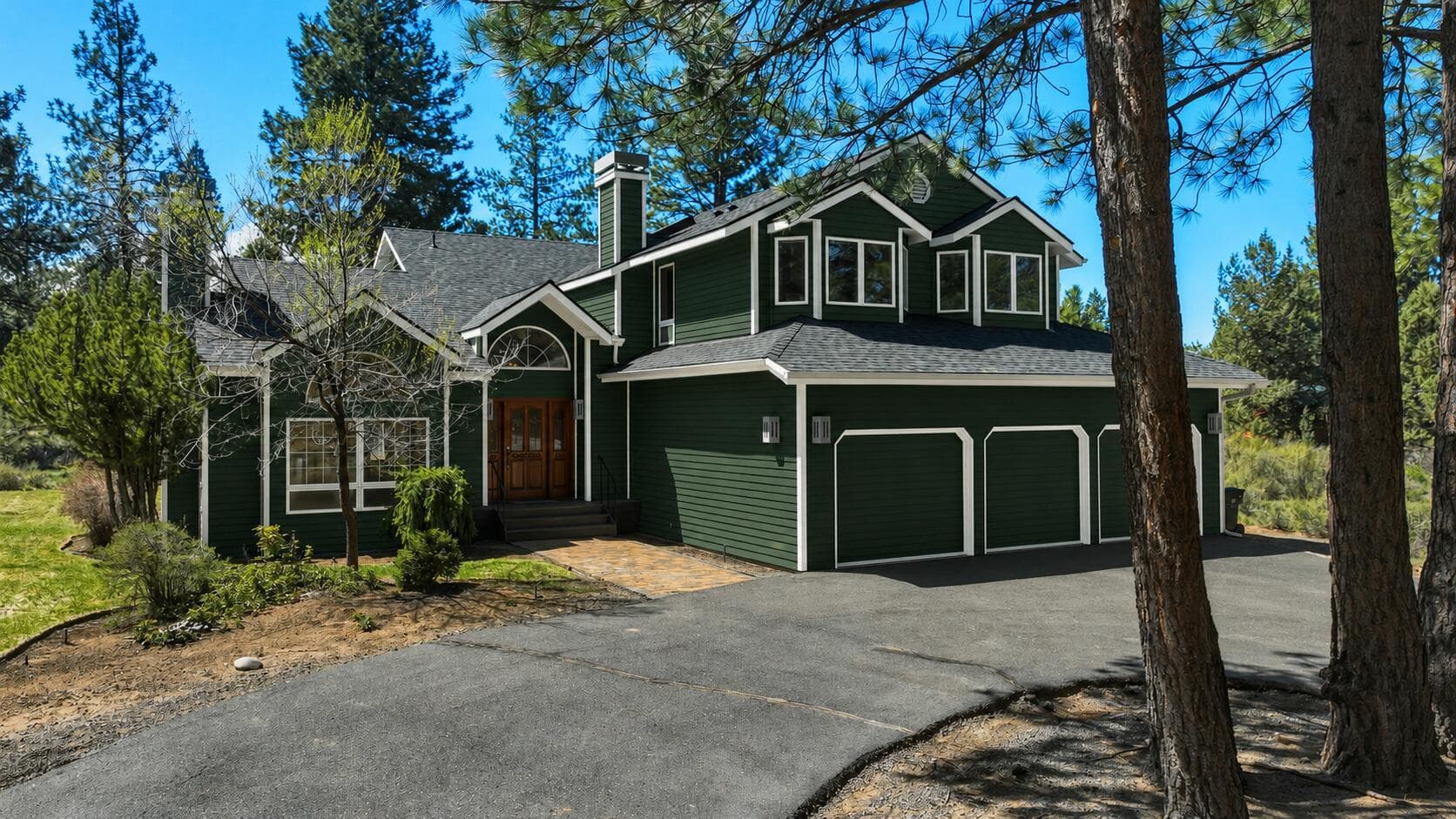 AI enhanced photo with alternate exterior paint color