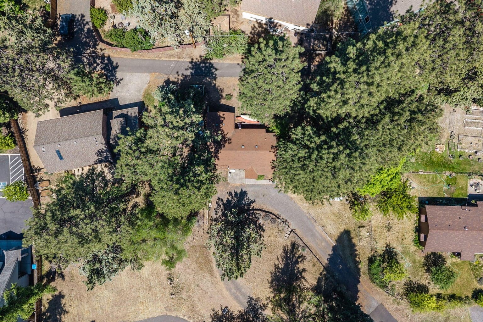 Photo of 2291 NE 8th Street 15 of 19