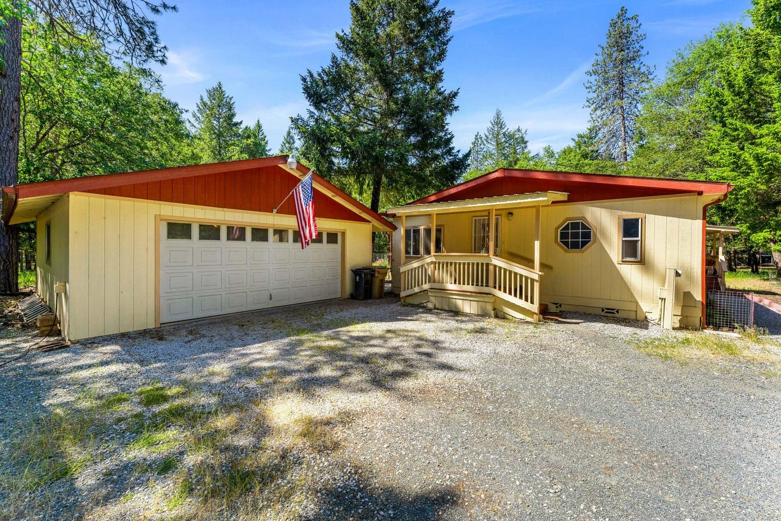 Photo of 521 Boyer 4 of 42