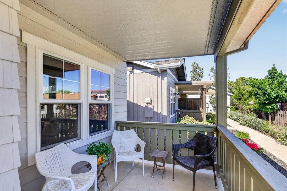 Photo of 162 Mountain View 3 of 20